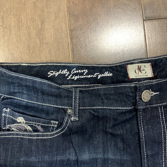 DC jeans, (slightly curvy), size: 18 - Picture 4 of 4